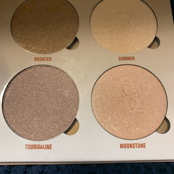 ABH Glowkit - Picture 2 of 3
